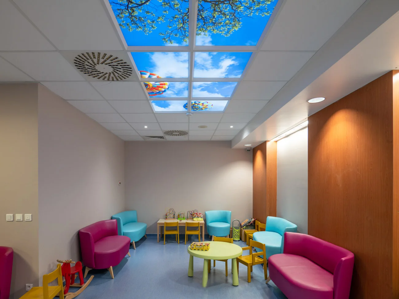Fotoplafond in wachtkamer